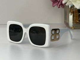 Picture of Burberry Sunglasses _SKUfw49886902fw